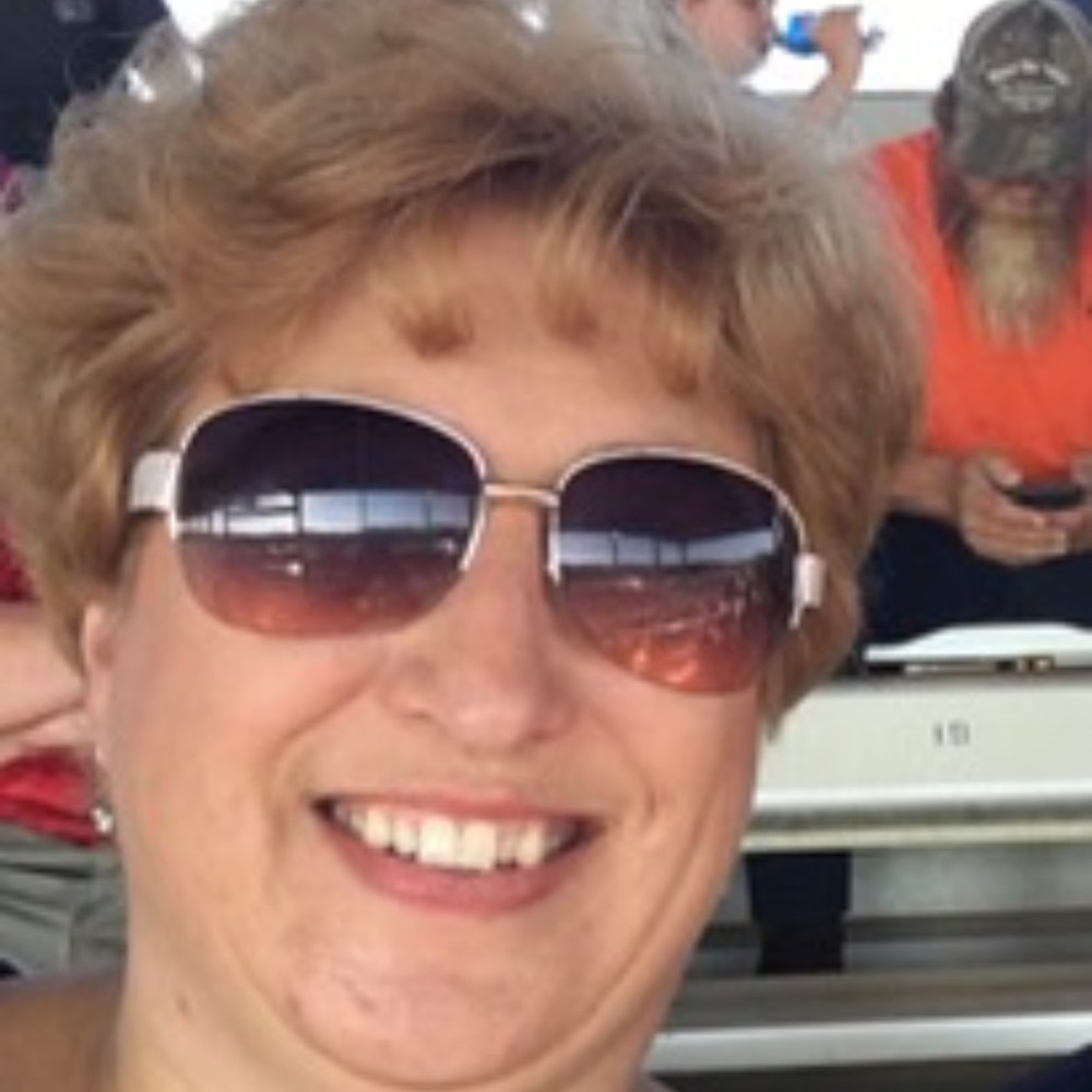 Meet your Posher, Gina